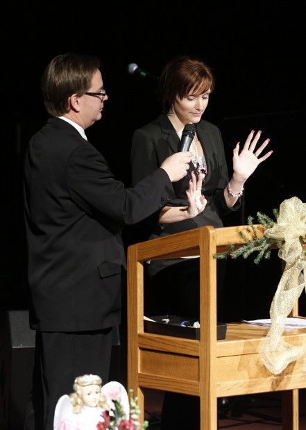 121312mp-elizabeth-celebration-21